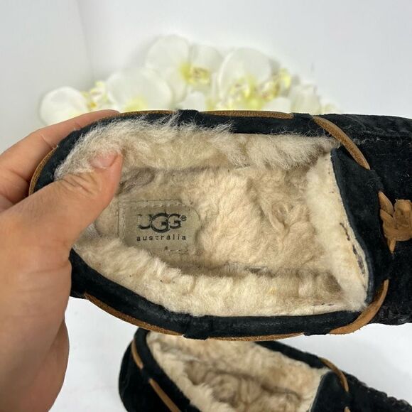 Black Moccasin Slippers - Picture 4 of 10